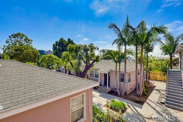 2661 Lime Avenue, Signal Hill, CA 90755