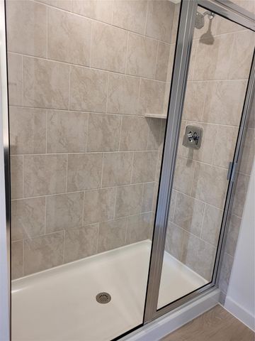 4951 Pine Haven Lane, Fresno, TX 77545