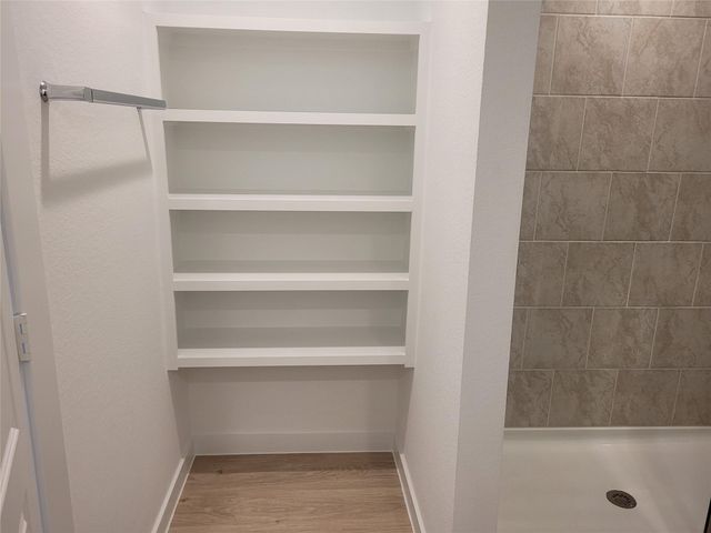 4951 Pine Haven Lane, Fresno, TX 77545