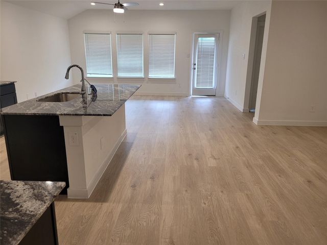 4951 Pine Haven Lane, Fresno, TX 77545