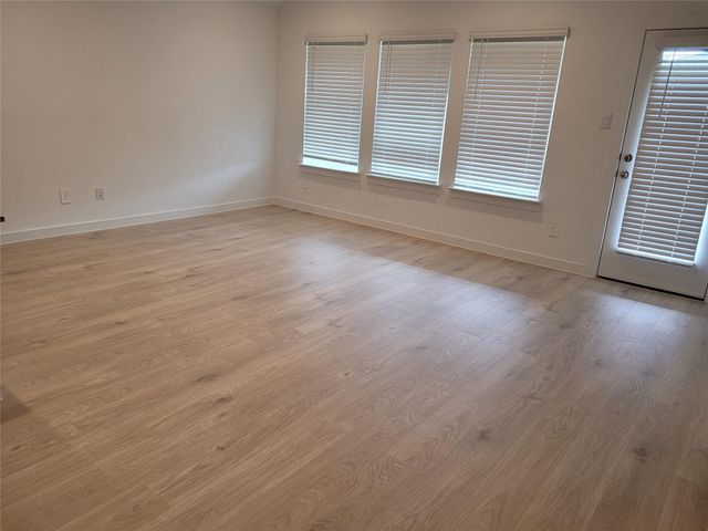 4951 Pine Haven Lane, Fresno, TX 77545