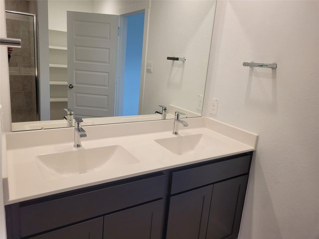 4951 Pine Haven Lane, Fresno, TX 77545