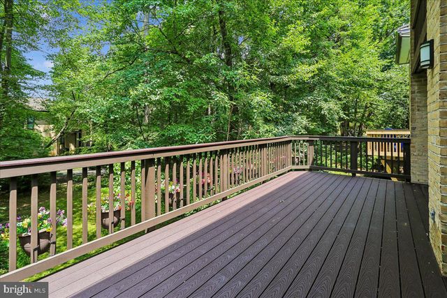 11310 DOCKSIDE CIR, Reston, VA 20191