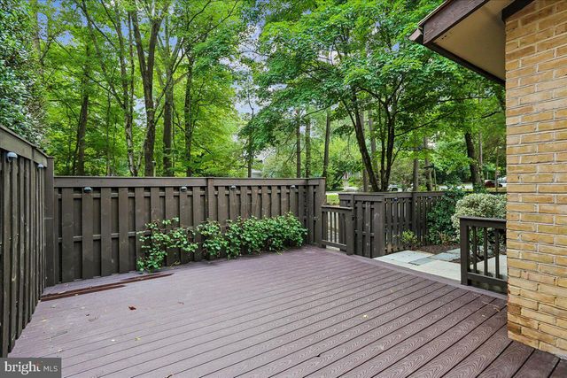 11310 DOCKSIDE CIR, Reston, VA 20191