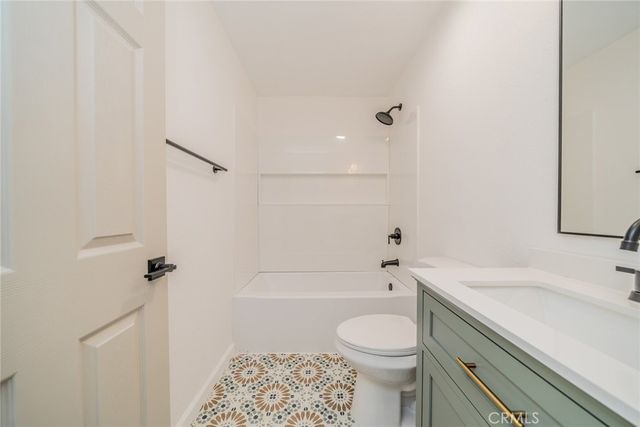 555 N Chestnut, Rialto, CA 92376