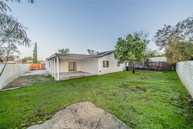 555 N Chestnut, Rialto, CA 92376
