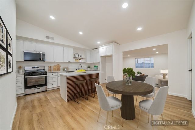 555 N Chestnut, Rialto, CA 92376
