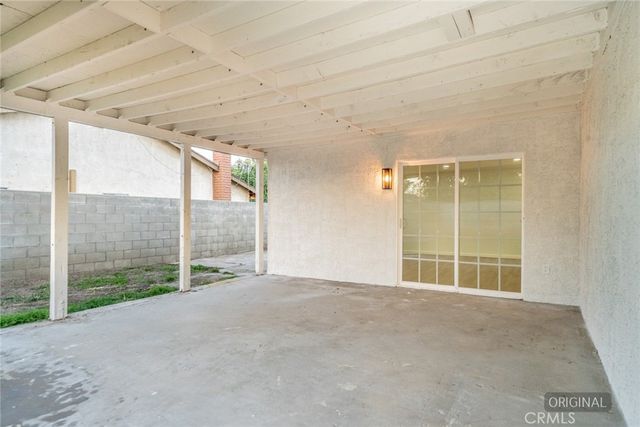 555 N Chestnut, Rialto, CA 92376