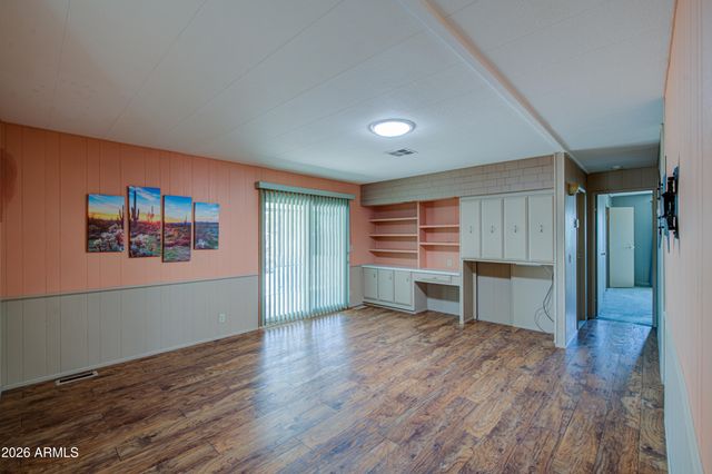 7303 E Baywood Avenue, Mesa, AZ 85208