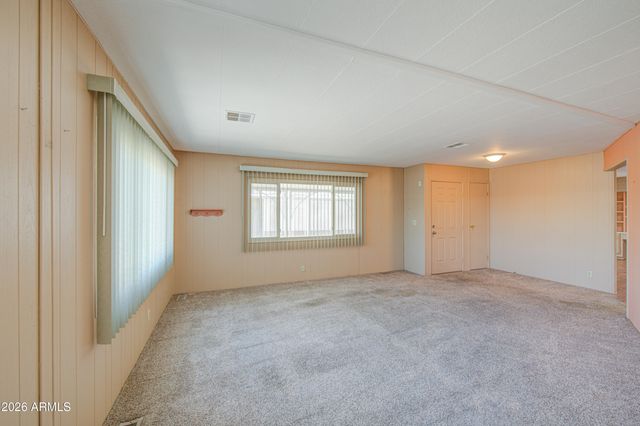 7303 E Baywood Avenue, Mesa, AZ 85208