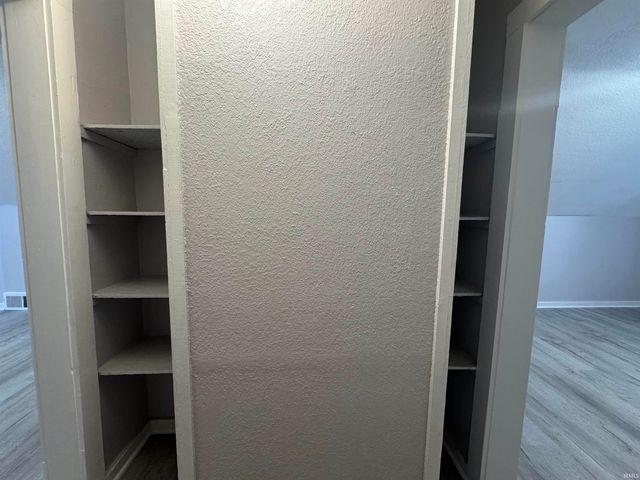 1930 Bremer Road, Fort Wayne, IN 46803