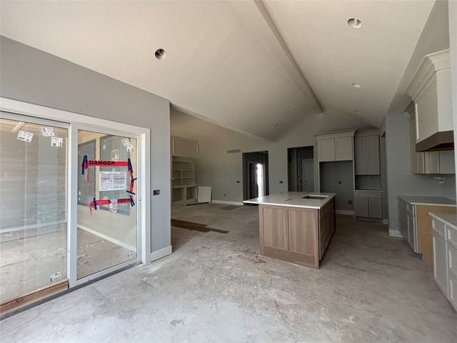 5314 172nd Street, Urbandale, IA 50323