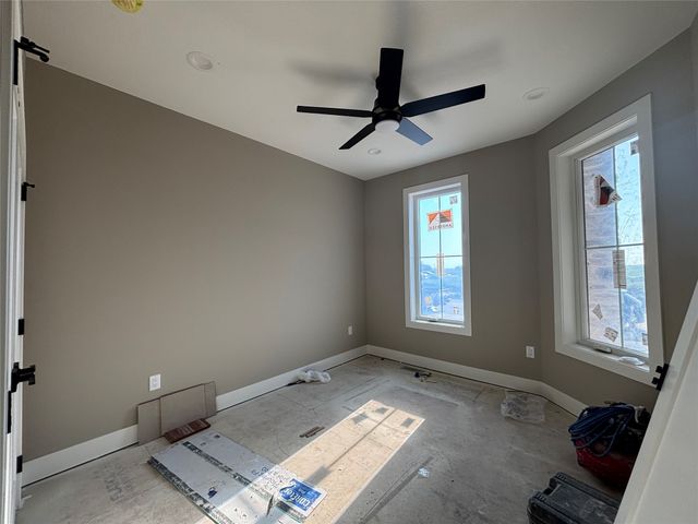 5314 172nd Street, Urbandale, IA 50323