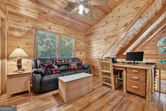 255 Blue Ridge Trails, Morganton, GA 30560