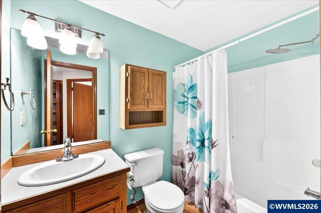 1395 SE 64th Av, Hillsboro, OR 97123