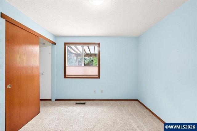 1395 SE 64th Av, Hillsboro, OR 97123