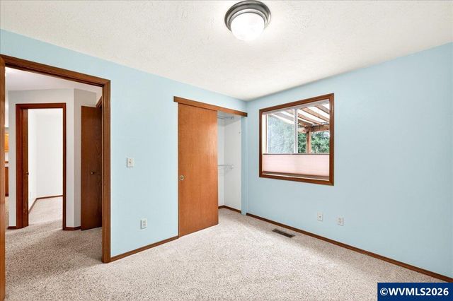 1395 SE 64th Av, Hillsboro, OR 97123