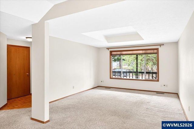 1395 SE 64th Av, Hillsboro, OR 97123