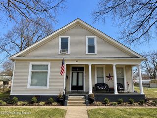 511 W Harrison Ave 2, Clarksville, IN 47129