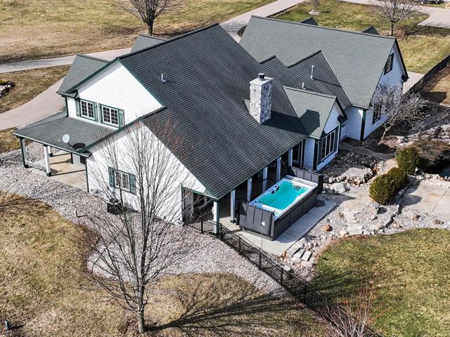 W354S8010 Highway 59, Eagle, WI 53119