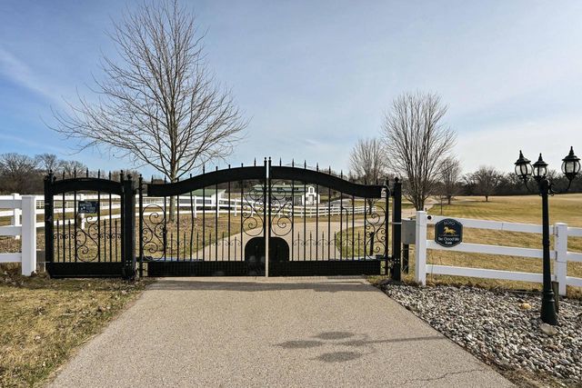 W354S8010 Highway 59, Eagle, WI 53119