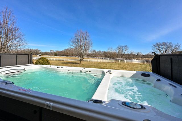 W354S8010 Highway 59, Eagle, WI 53119