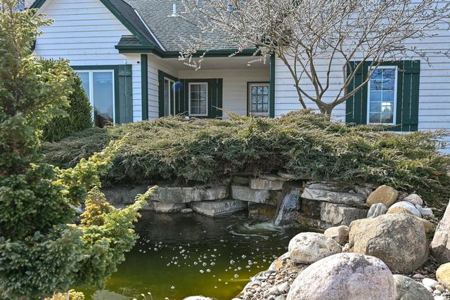 W354S8010 Highway 59, Eagle, WI 53119