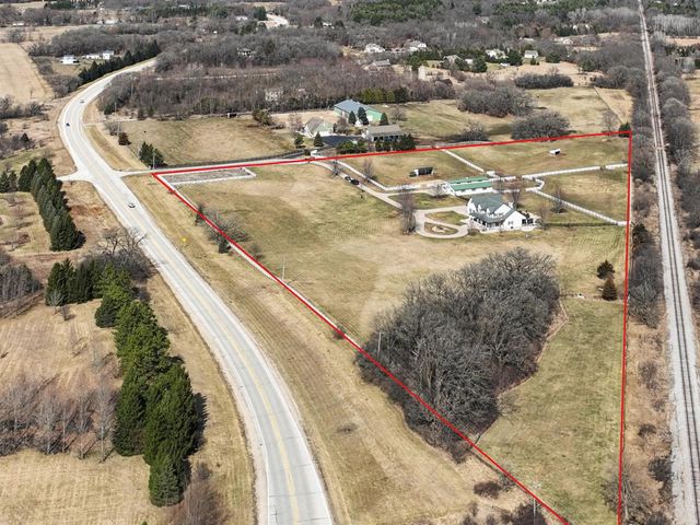 W354S8010 Highway 59, Eagle, WI 53119