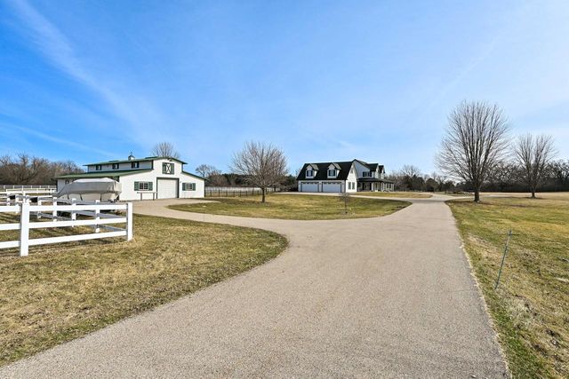 W354S8010 Highway 59, Eagle, WI 53119