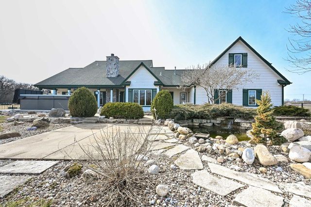 W354S8010 Highway 59, Eagle, WI 53119