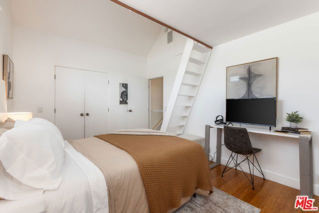 28711 Pacific Coast Highway 18, Malibu, CA 90265