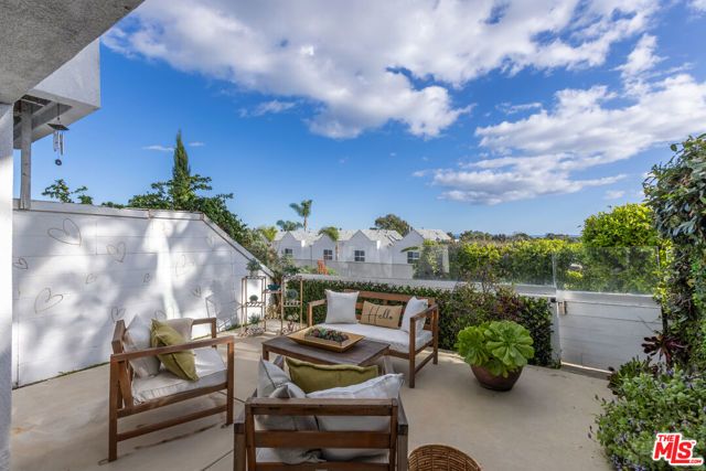 28711 Pacific Coast Highway 18, Malibu, CA 90265