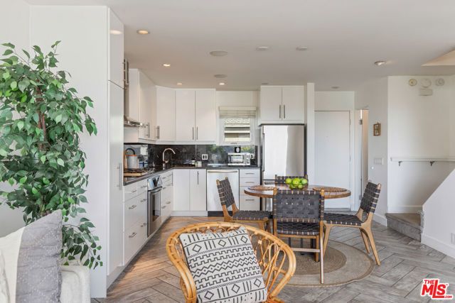 28711 Pacific Coast Highway 18, Malibu, CA 90265