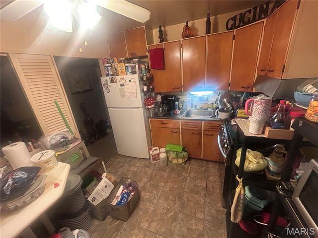 9919 Lanier Drive, St Louis, MO 63136
