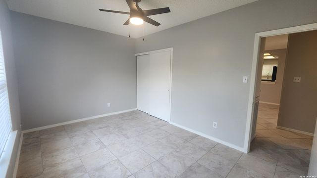 8206 Talkenhorn, Converse, TX 78109