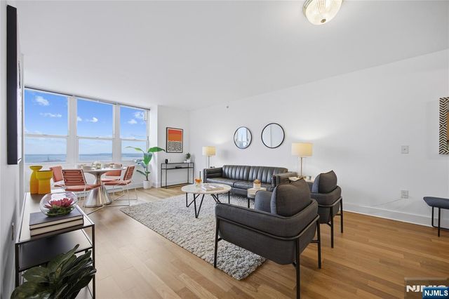 88 Morgan Street 4307, Jersey City, NJ 07302