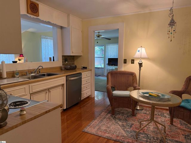 9 Kenwood Lane, Greenville, SC 29609