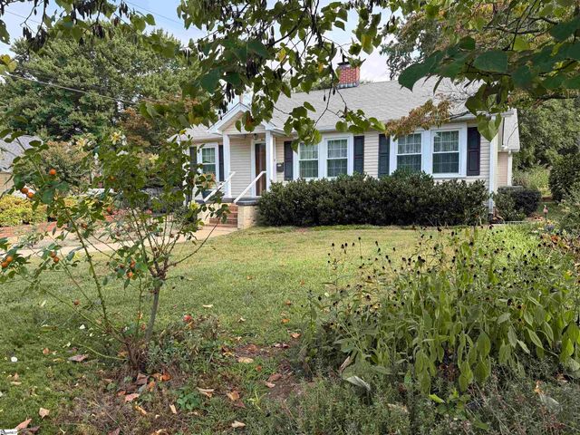 9 Kenwood Lane, Greenville, SC 29609