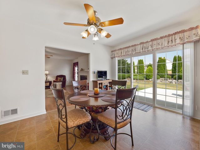 18812 ISLAND DRIVE, Hagerstown, MD 21742