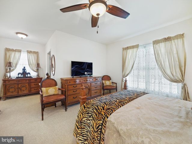 18812 ISLAND DRIVE, Hagerstown, MD 21742