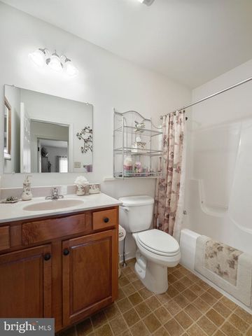 18812 ISLAND DRIVE, Hagerstown, MD 21742