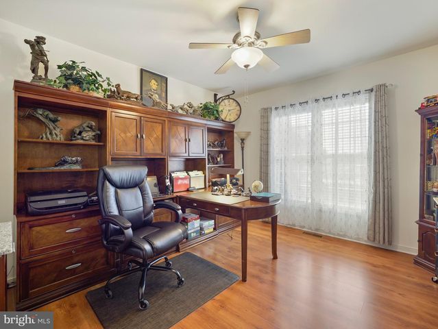 18812 ISLAND DRIVE, Hagerstown, MD 21742