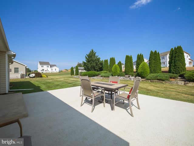 18812 ISLAND DRIVE, Hagerstown, MD 21742