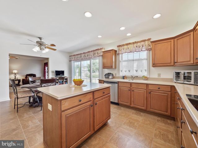 18812 ISLAND DRIVE, Hagerstown, MD 21742
