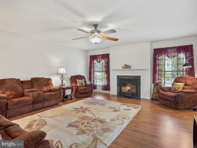 18812 ISLAND DRIVE, Hagerstown, MD 21742