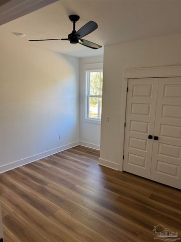 1212 N 6th Ave, Pensacola, FL 32503