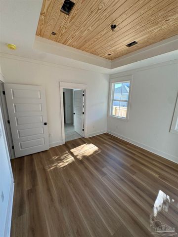 1212 N 6th Ave, Pensacola, FL 32503