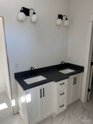 1212 N 6th Ave, Pensacola, FL 32503