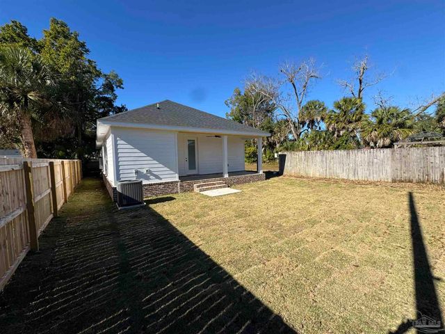 1212 N 6th Ave, Pensacola, FL 32503