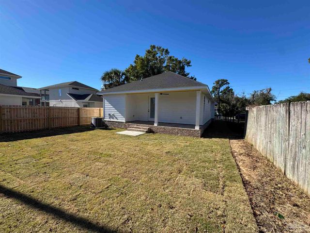 1212 N 6th Ave, Pensacola, FL 32503